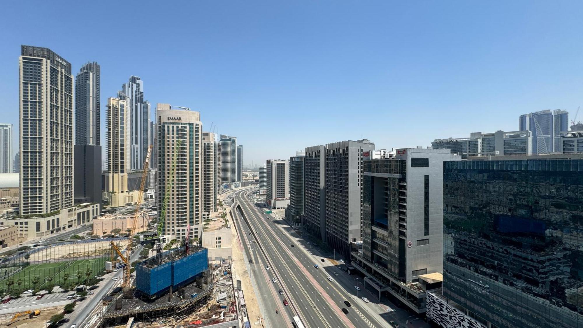 ドバイMagnificent - Damac Distinction Downtownアパートメント エクステリア 写真