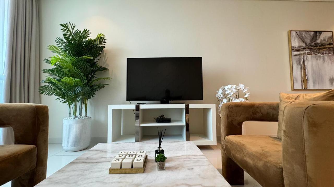 ドバイMagnificent - Damac Distinction Downtownアパートメント エクステリア 写真